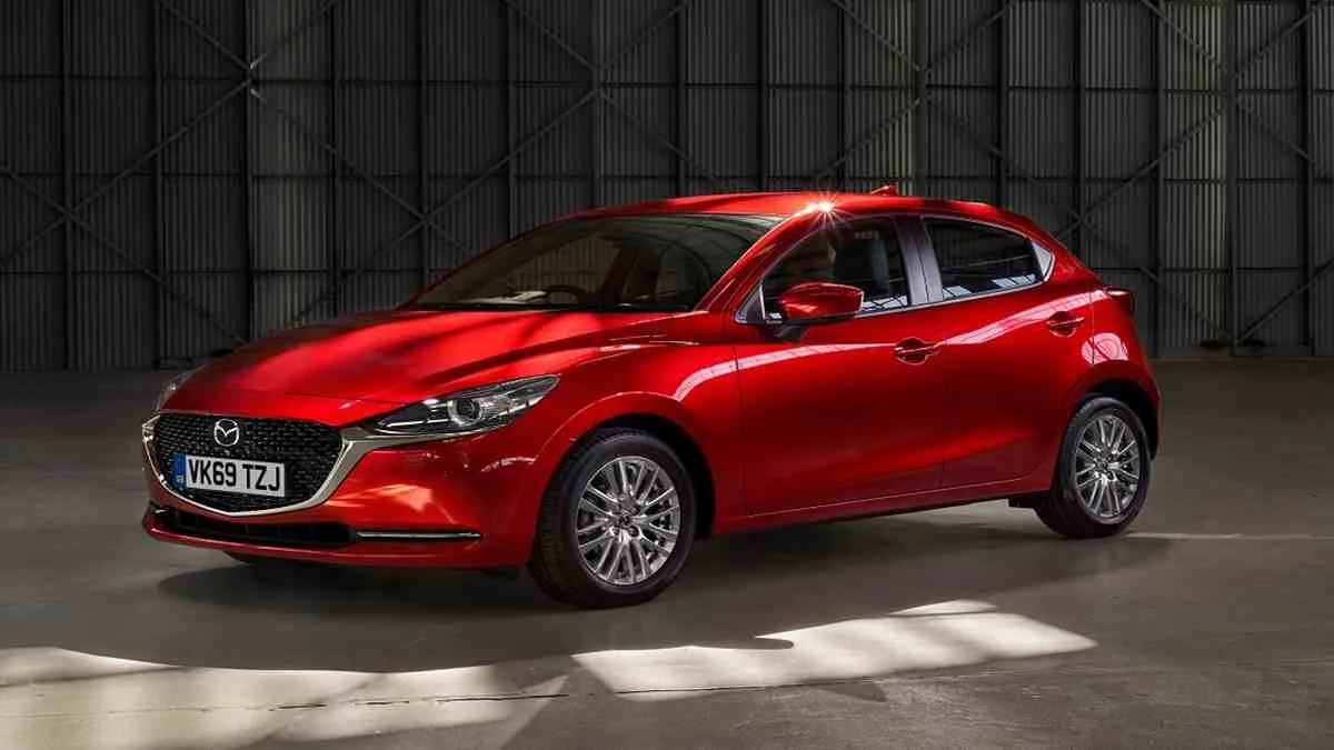Mazda 2 Facelift Merah - Dealer Mazda Jakarta Selatan Cilandak