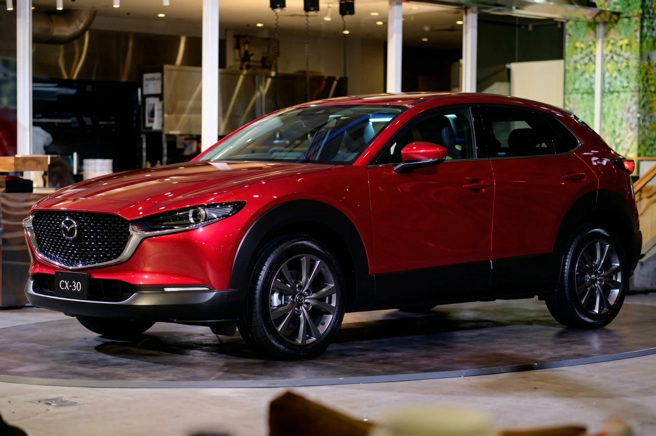 Mazda CX-30 Abu-abu Urban SUV - Dealer Mazda Jakarta Selatan Cilandak