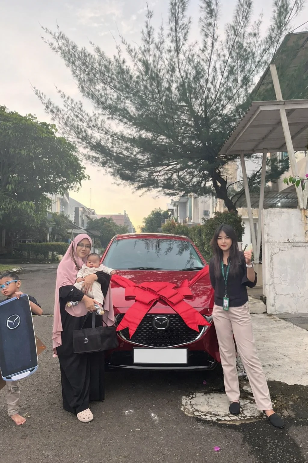 Pelanggan Puas Beli Mazda Jakarta Selatan - Dealer Mazda Cilandak
